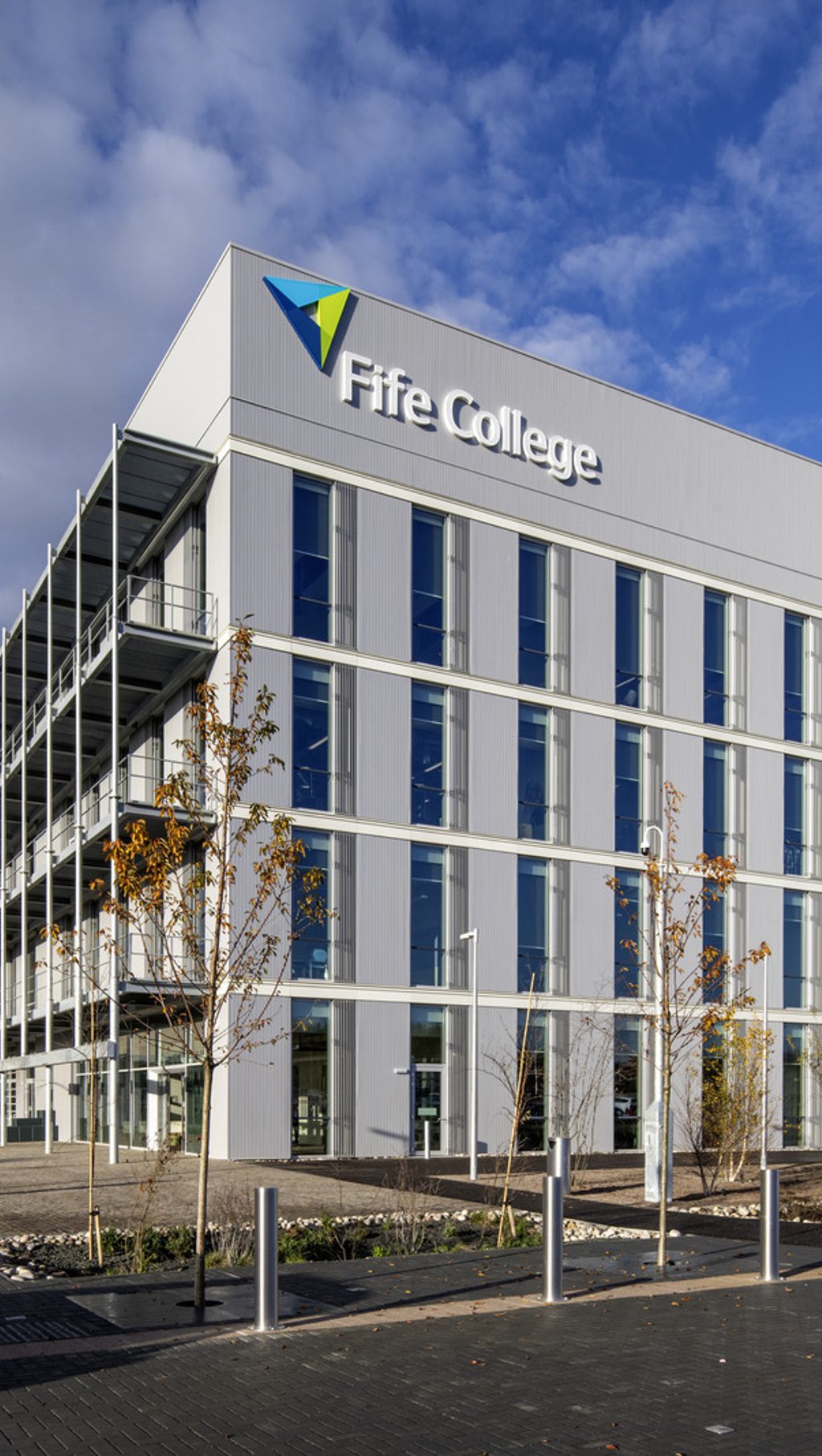 Fifa Collaj Fife College, Dunfermline Learning Campus | Gardiner & Theobald