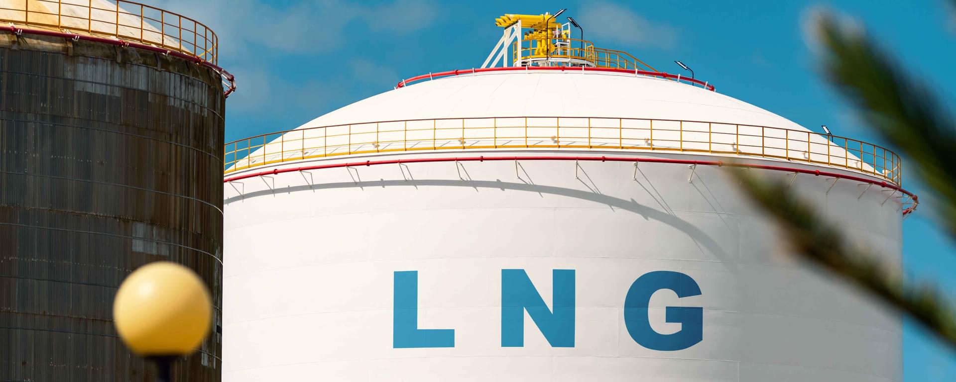 LNG tank storage at natural gas station