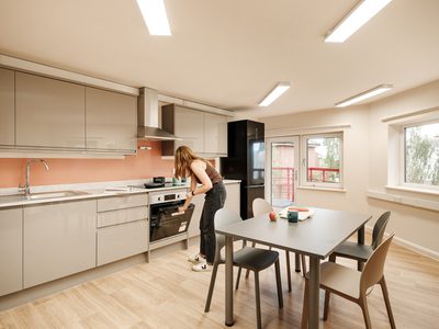 Boleyn Court N5 medium Boleyn Court N5 medium