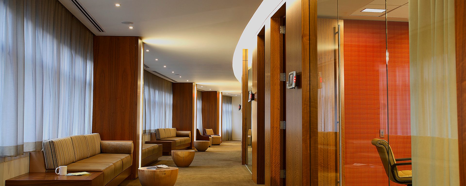 Latham Watkins Corridor Latham Watkins Corridor