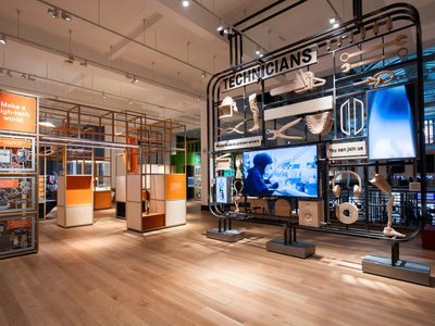 Technicians: The David Sainsbury Gallery Technicians: The David Sainsbury Gallery