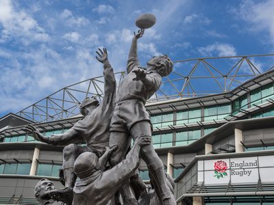 Statue of rugby players outside Twickenham Stadium Statue of rugby players outside Twickenham Stadium